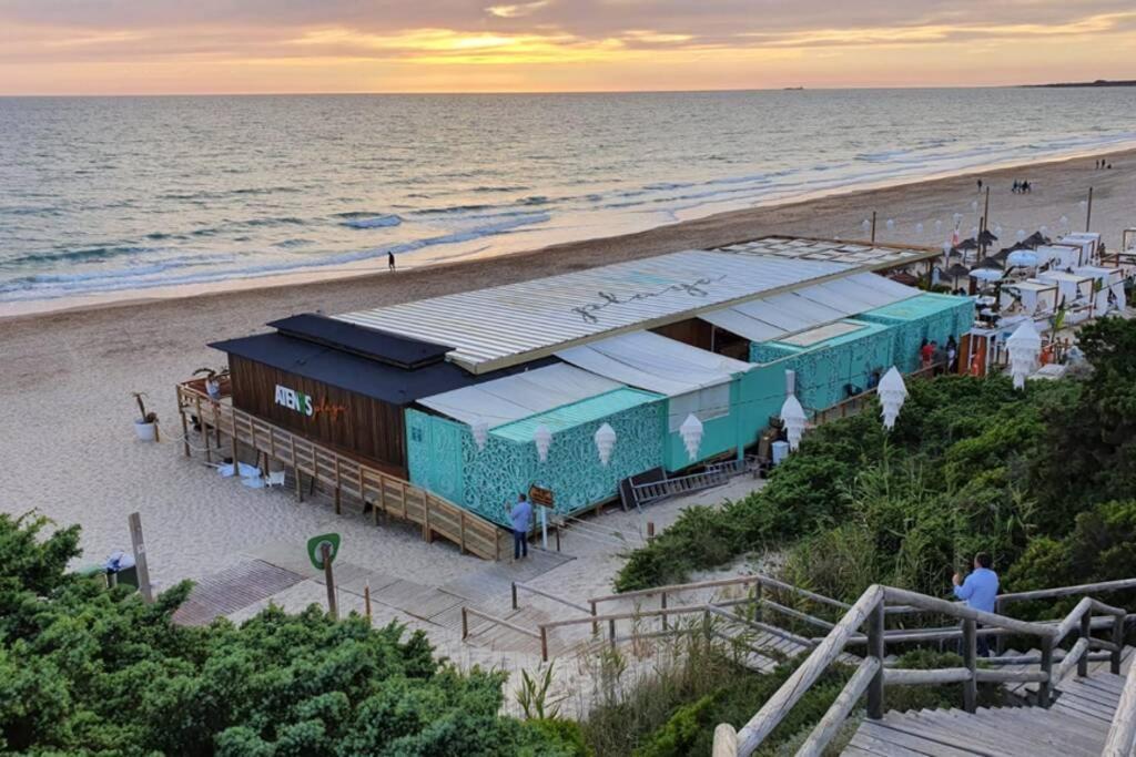 Amplio Apart Con Wi-Fi Y Aire Acondicionado Para Descansar Y Relajarse Chiclana de la Frontera Luaran gambar